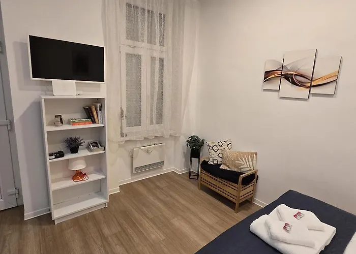 شقة Yan's Place - Next To Gozsdu Gardens