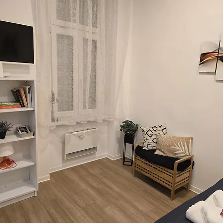 公寓 Yan's Place - Next To Gozsdu Gardens *